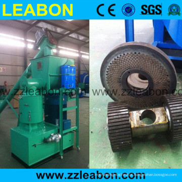 CE 500kg / H Biomassa madeira Pellet Mill Sawdust Pellet Machine